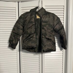 Kids Camouflage Puffer Jacket there abouts size 4/5